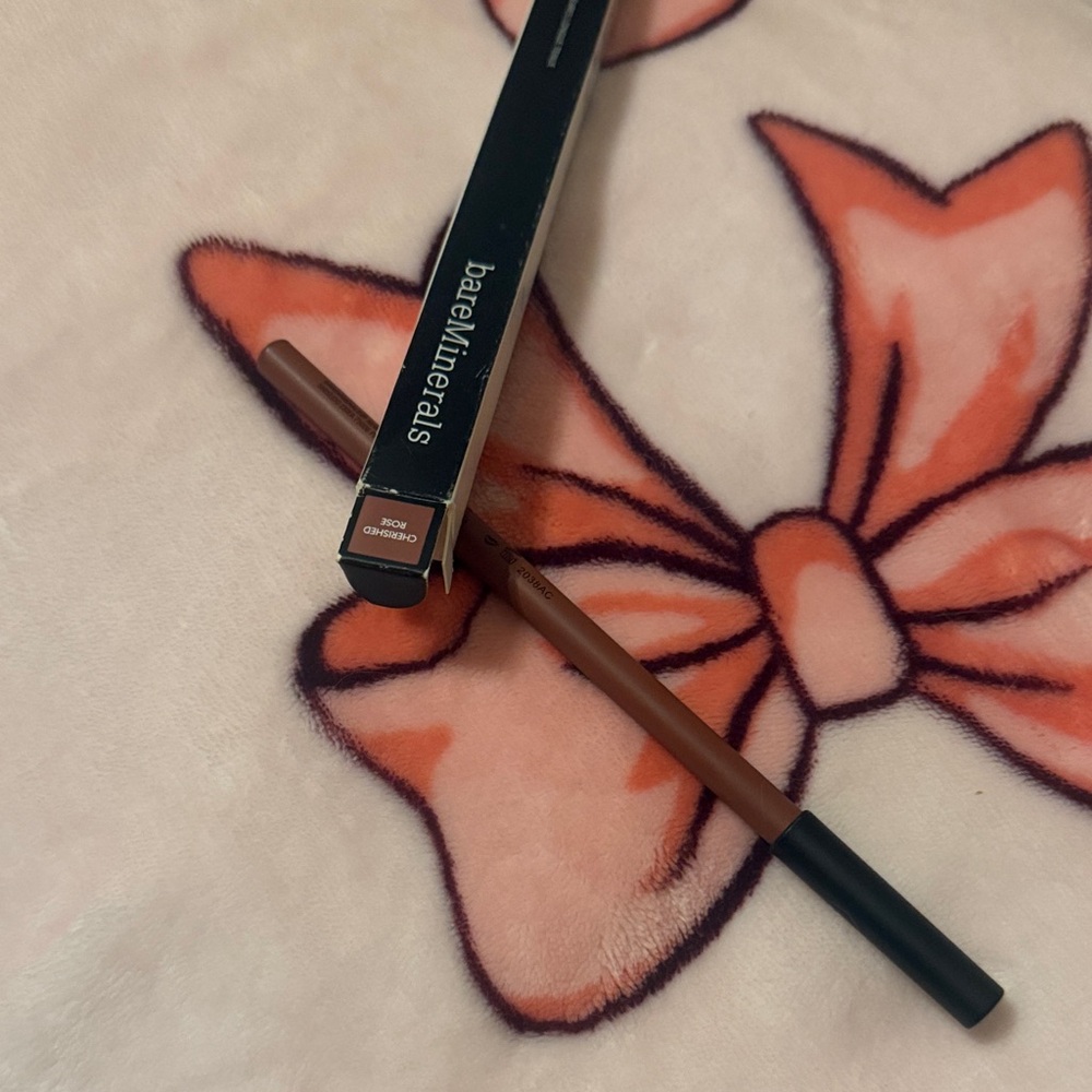 bareMinerals Gen Nude Lip Liner in Rich Brown